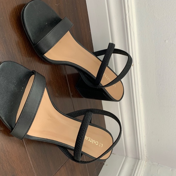 Le Chateau Ankle Strap Block Sandals - Picture 3 of 4